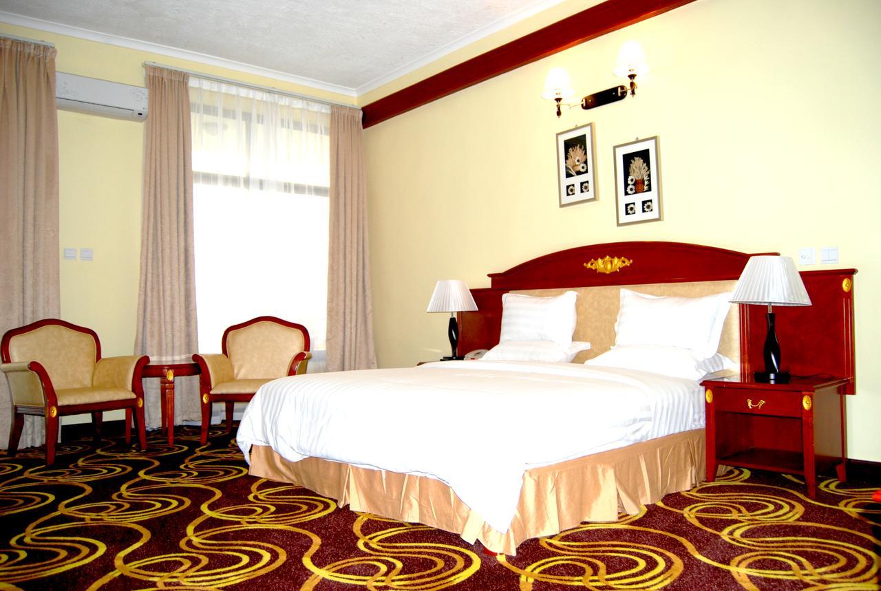 Morena Hotel Dodoma Bagian luar foto