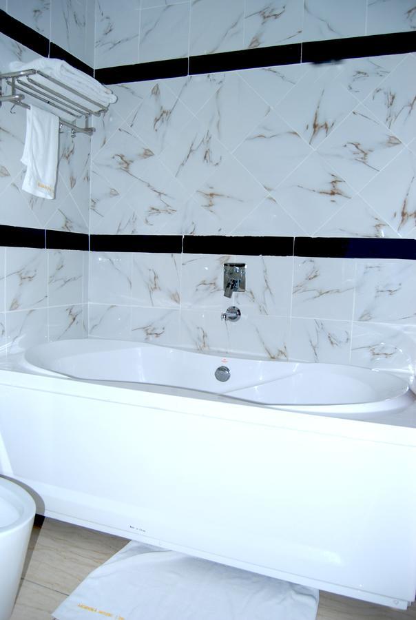 Morena Hotel Dodoma Bagian luar foto